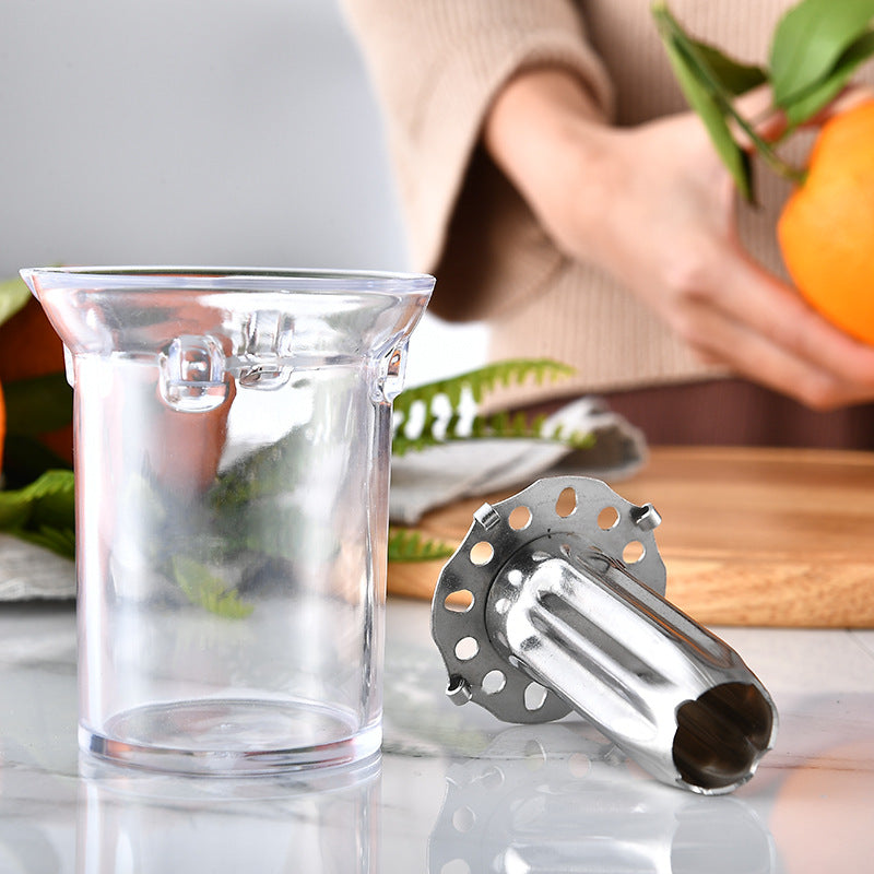 No-cut and easy-to-carry outdoor camping orange juicer